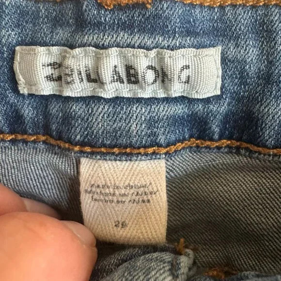 Buttoned Up Denim Shorts - Picture 6 of 8